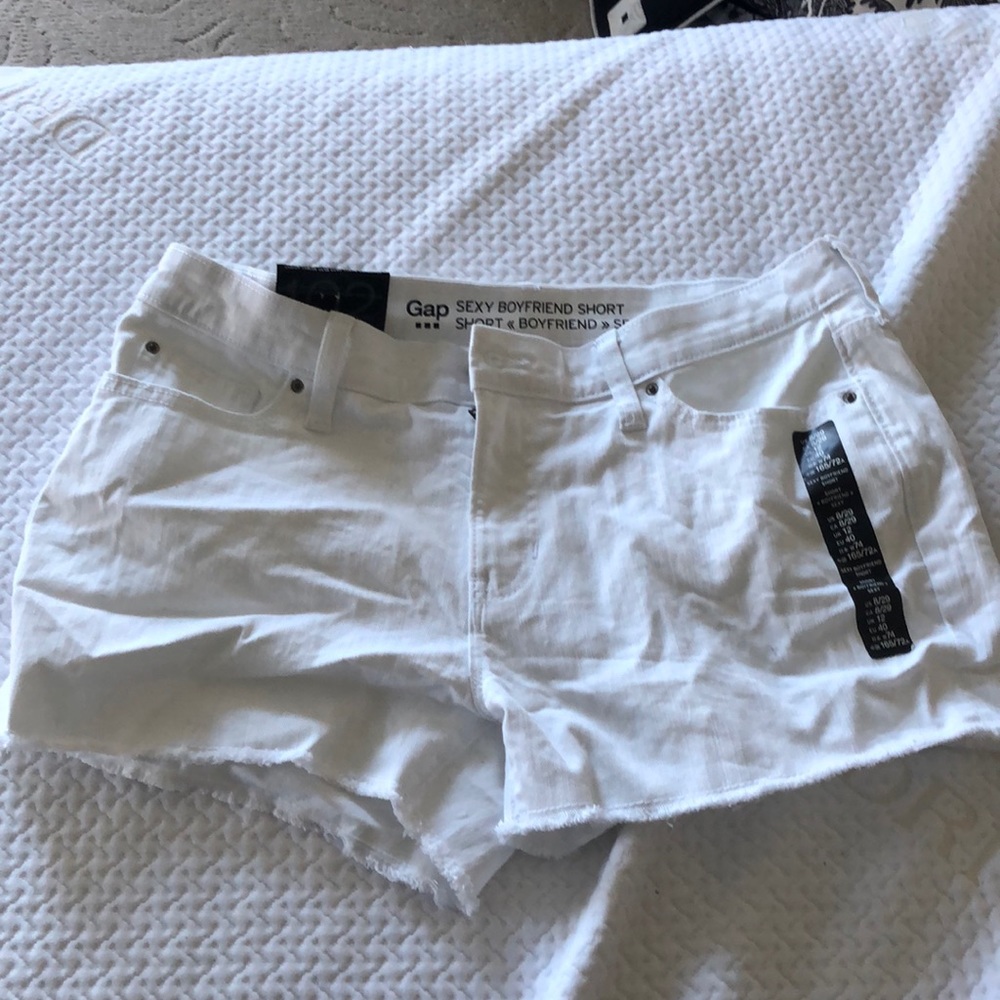 Gap Sexy Boyfriend White Denim Jean Shorts